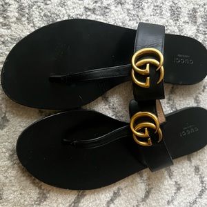 Gucci Leather Thong Sandal